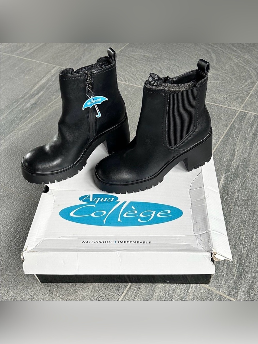 NIB Aqua College Raine Waterproof Black Suede Chelsea Boots Square Toe Women's 8 - Picture 3 of 15